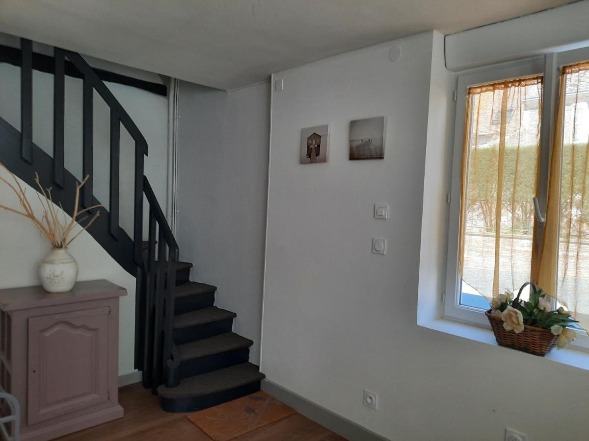 Grand Appartement Tout Confort Proche De Chambord Saint-Claude-de-Diray Εξωτερικό φωτογραφία